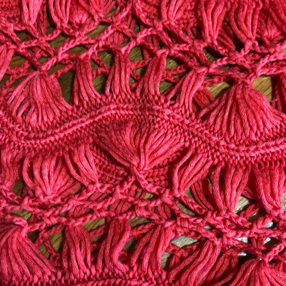 Crochet Top - Picture 3 of 3